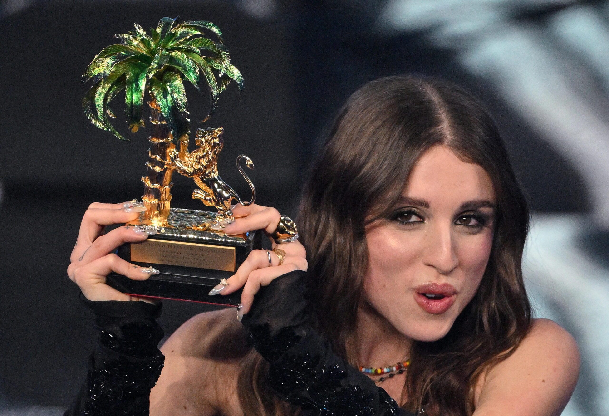 Sanremo 2025: Αποκαλύφθηκαν οι καλλιτέχνες που θα συμμετάσχουν στο φεστιβάλ!